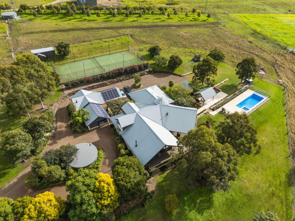 63 Allyn River Rd, East Gresford, NSW 2311