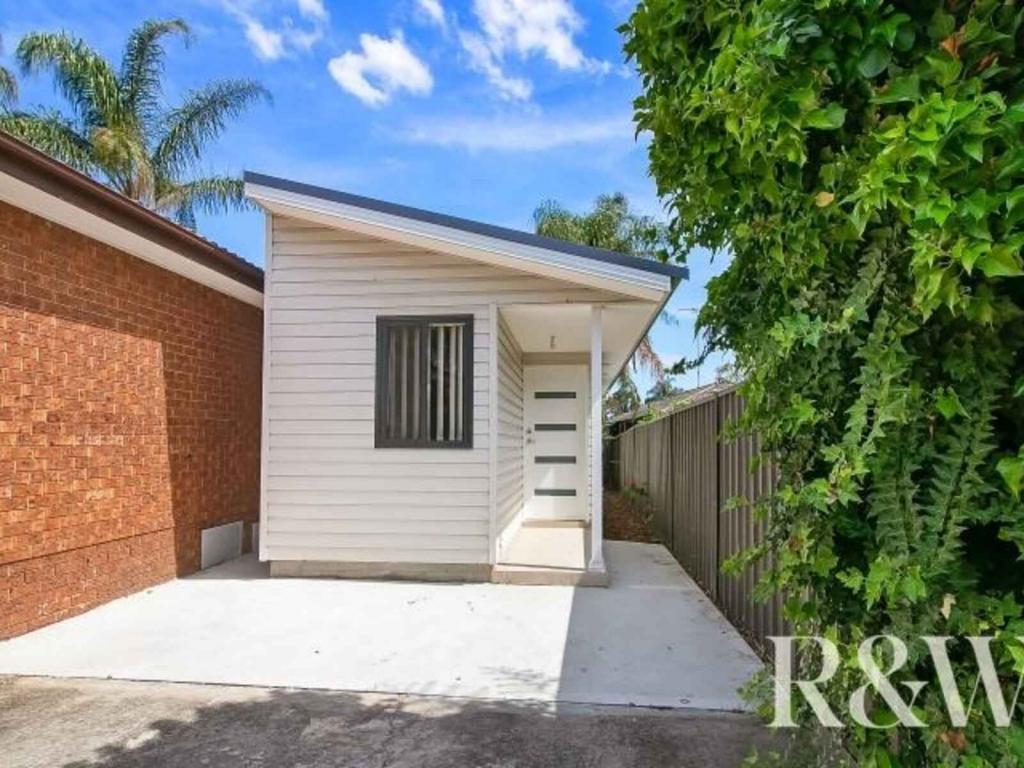 244a Banks Dr, St Clair, NSW 2759