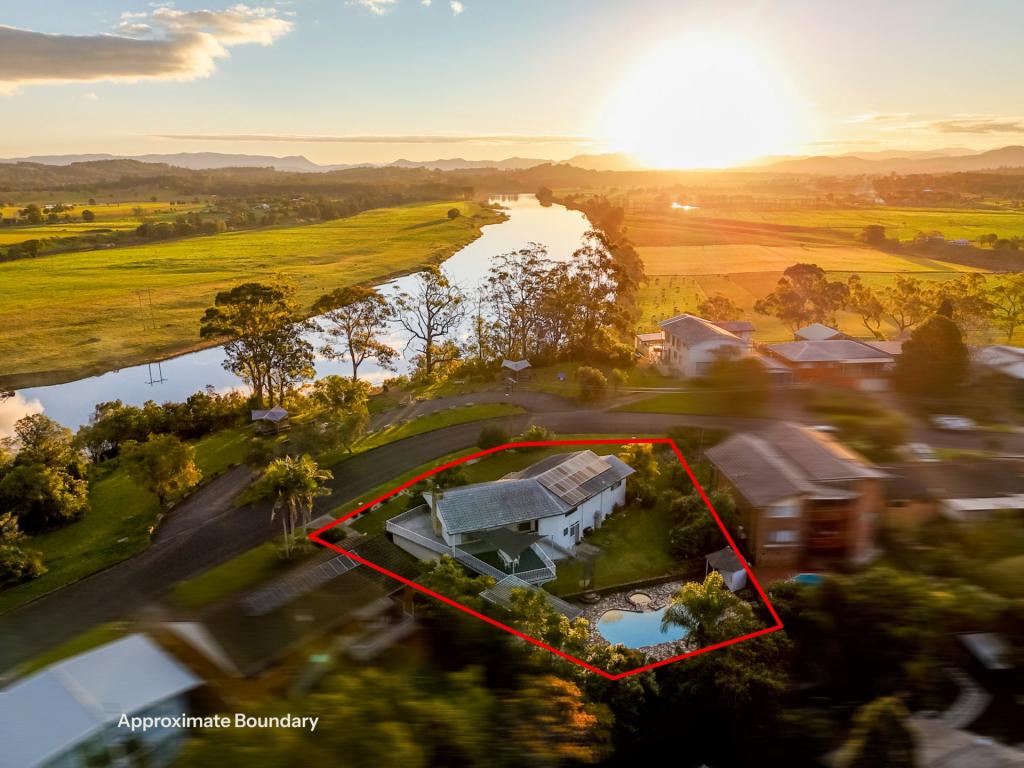 17 Ritchie Cres, Taree, NSW 2430