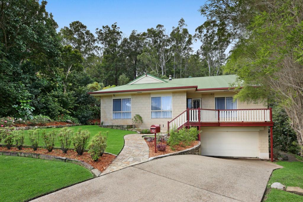 52 Pepperwood Rd, Bonogin, QLD 4213