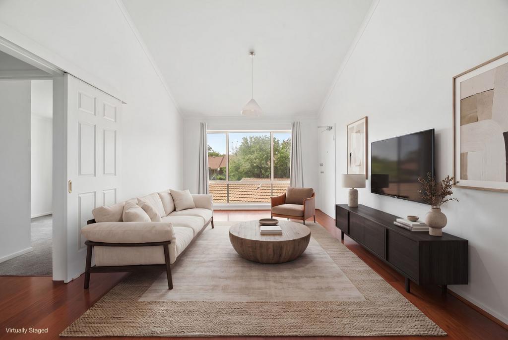76/44 Jerrabomberra Ave, Narrabundah, ACT 2604