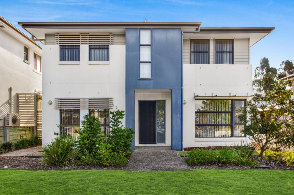 1/10 Holl Lane, Coomera, QLD 4209
