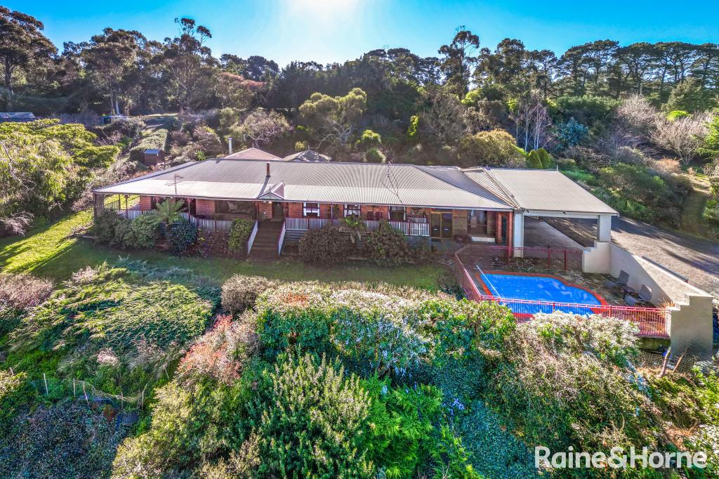 249 Couangalt Rd, Gisborne South, VIC 3437