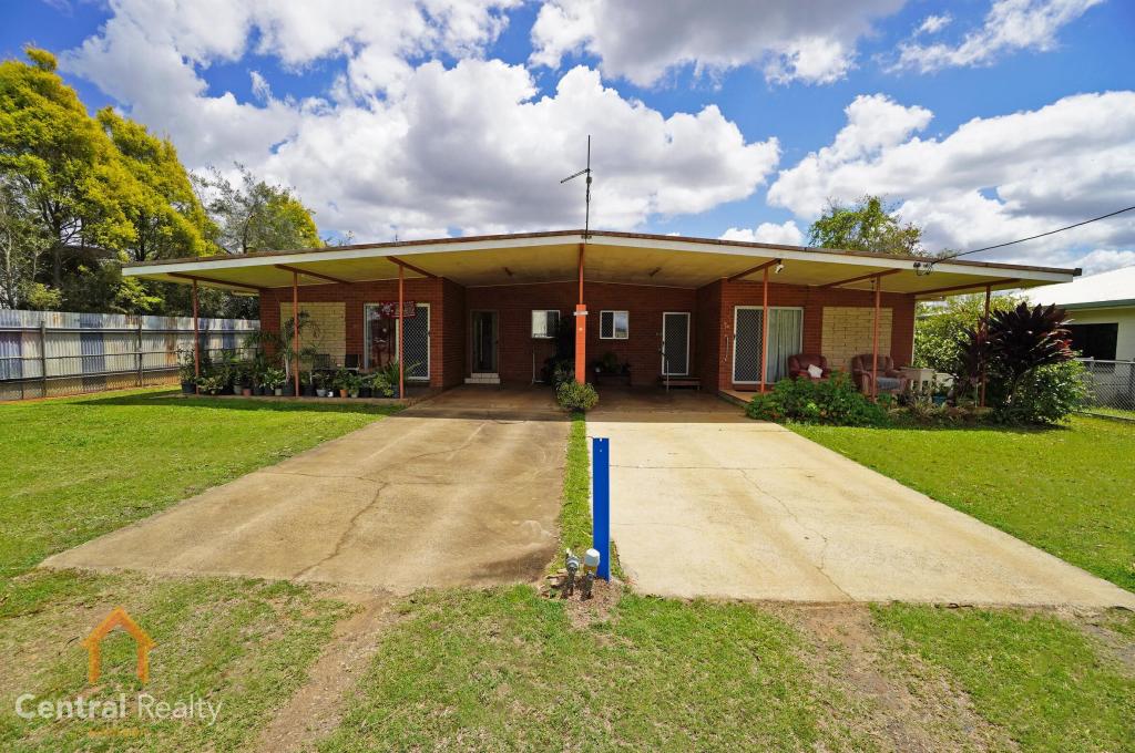 32 MORROW ST, MAREEBA, QLD 4880