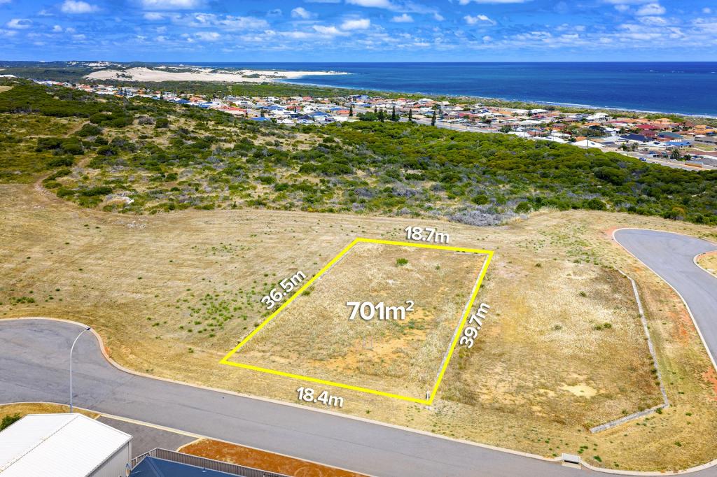 4 Highland Loop, Wandina, WA 6530