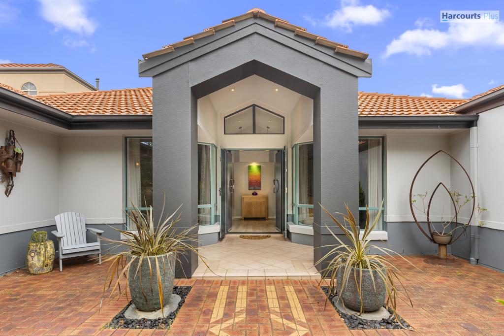 6 Ingleton Dr, Hallett Cove, SA 5158