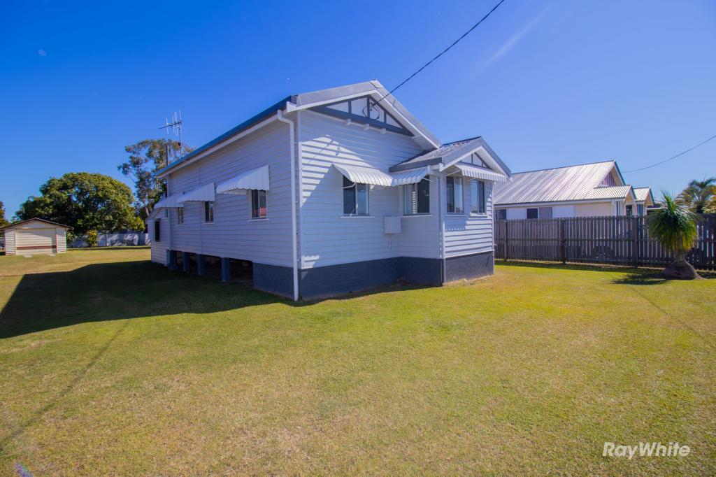 11 Cullen St, Walkervale, QLD 4670