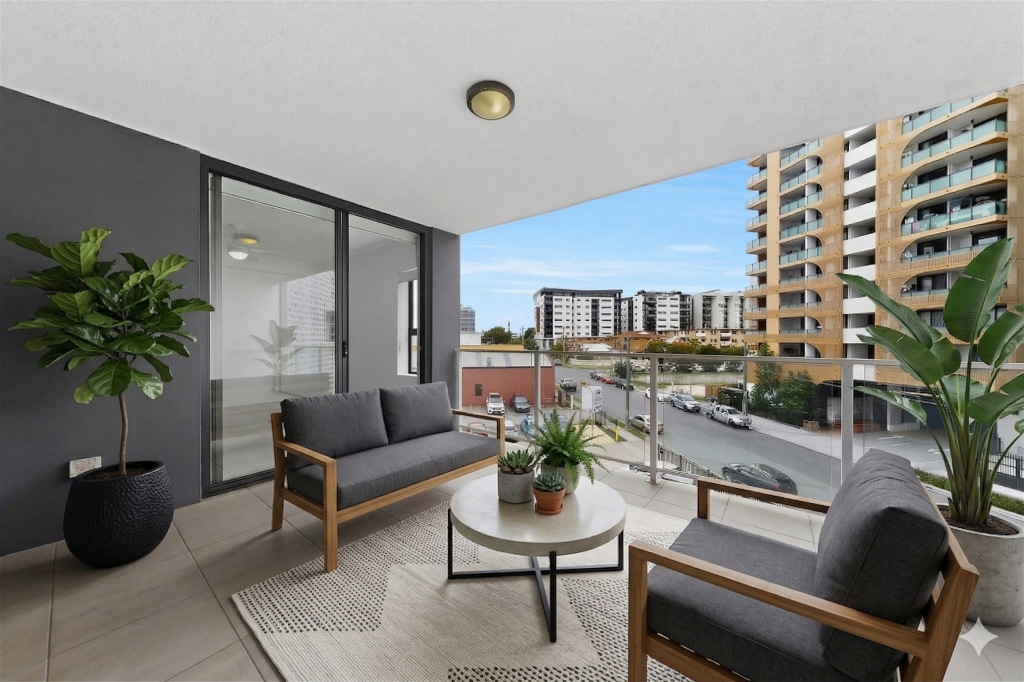 207/283 Logan Rd, Stones Corner, QLD 4120