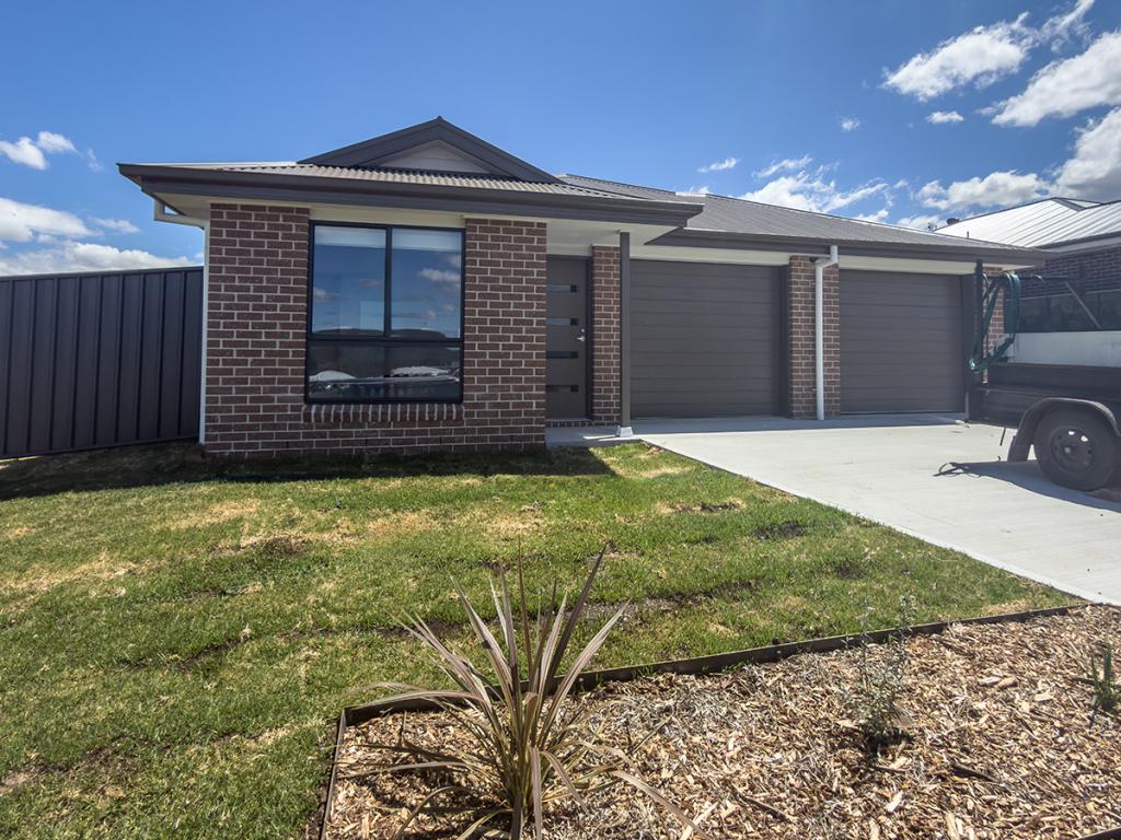 1/42 Garden St, Kootingal, NSW 2352