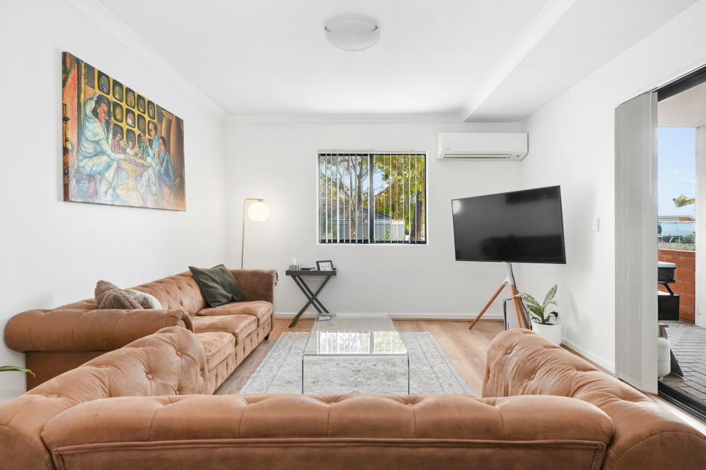 36/18 Whitlock Rd, Queens Park, WA 6107