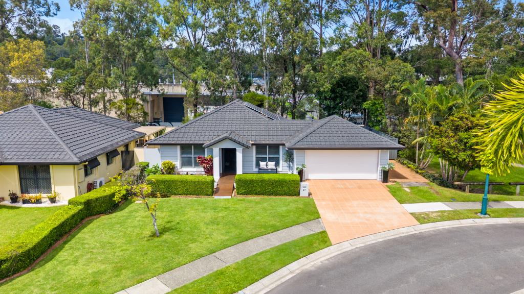 27 Seville Cct, Burleigh Waters, QLD 4220