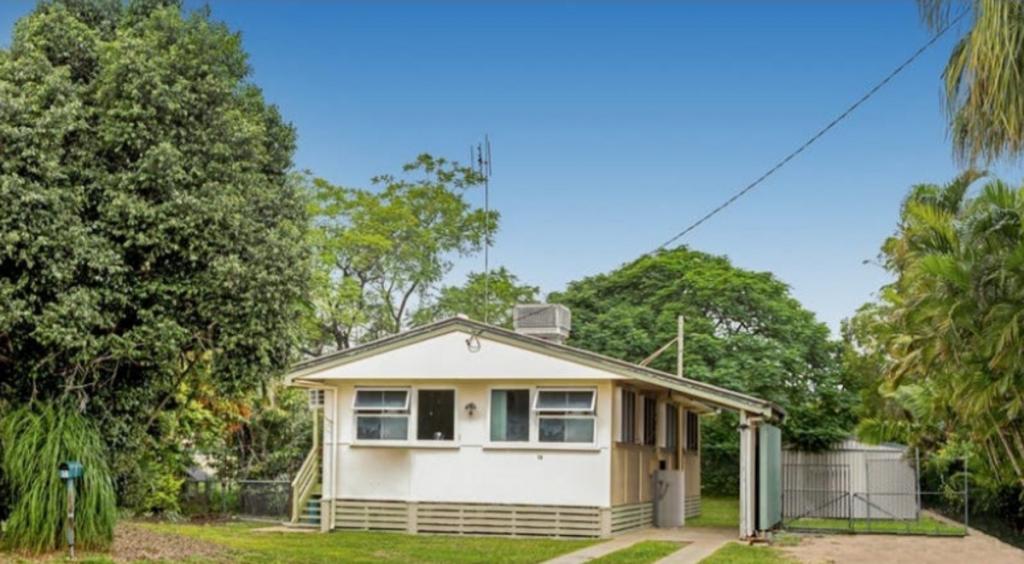 16 MCARTHUR ST, MOURA, QLD 4718