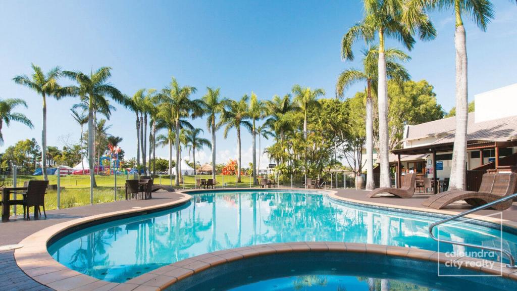 40/2 Landsborough Pde, Golden Beach, QLD 4551