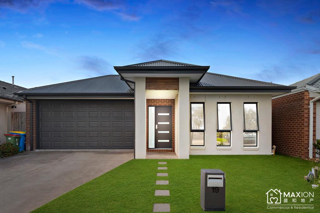 19 LYGON AVE, CLYDE, VIC 3978