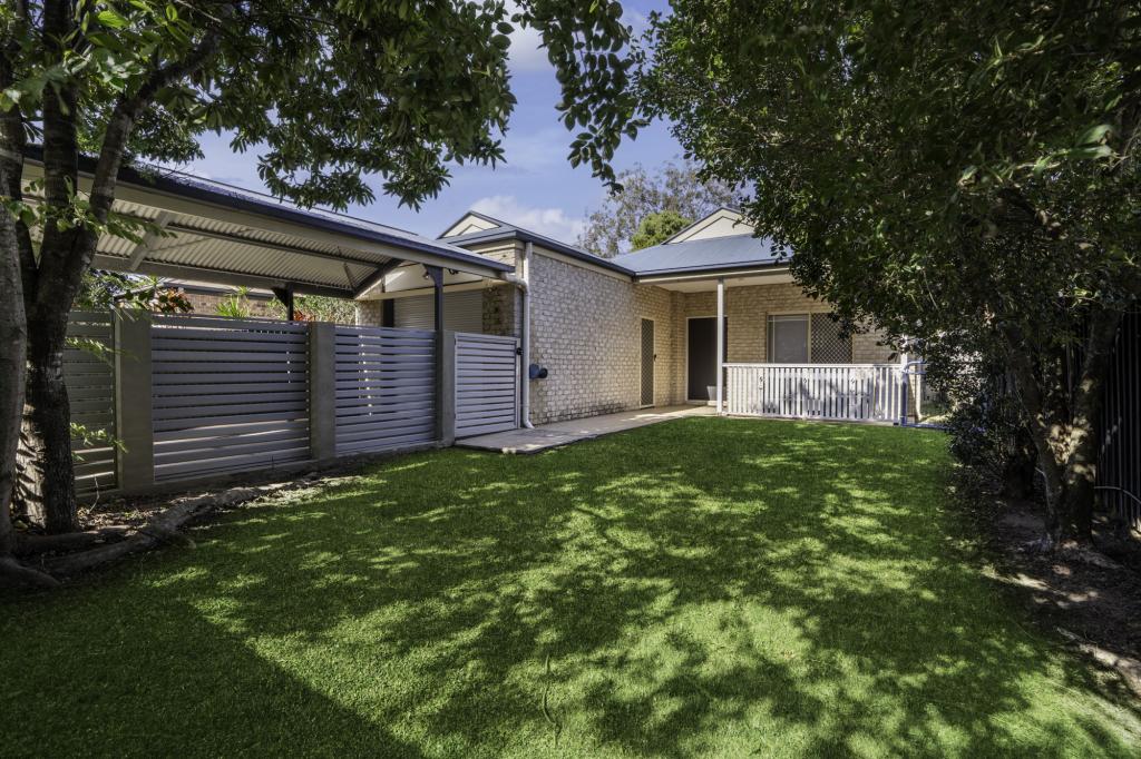 44 William Tce, Oxley, QLD 4075