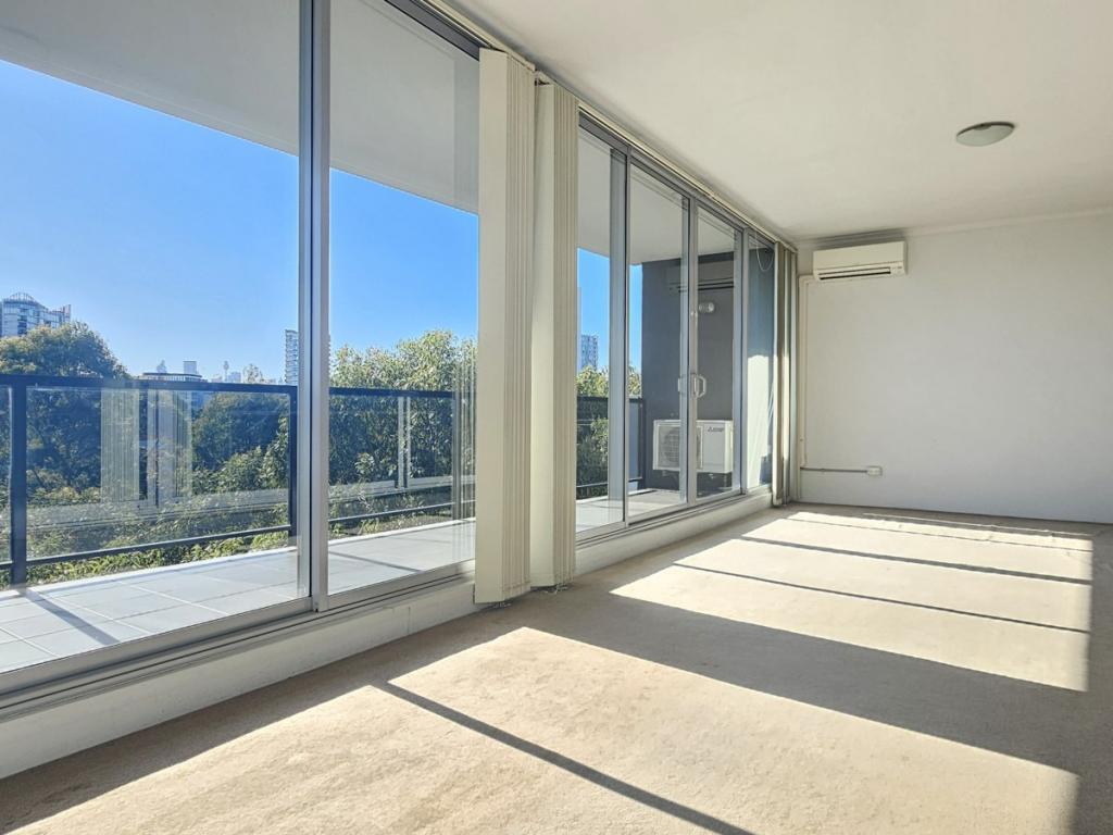 7l54/2 Hutchinson Walk, Zetland, NSW 2017