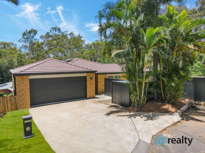 8 DOVE CL, GOODNA, QLD 4300