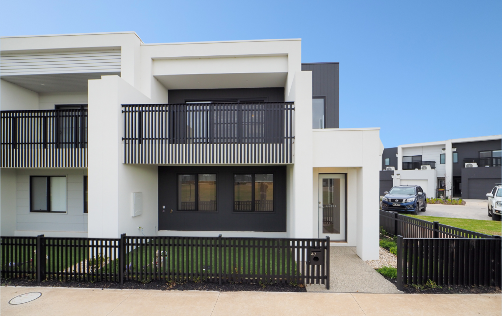 47 KAGAN WALK, WERRIBEE, VIC 3030