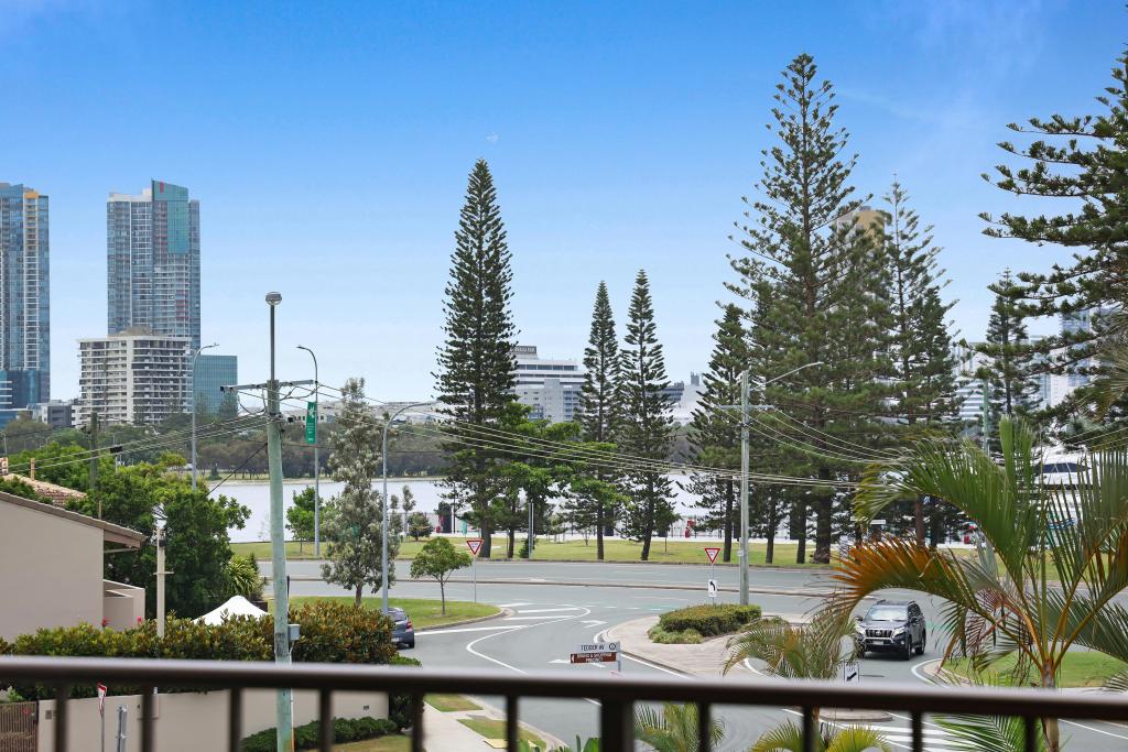 6/3656 MAIN BEACH PDE, MAIN BEACH, QLD 4217