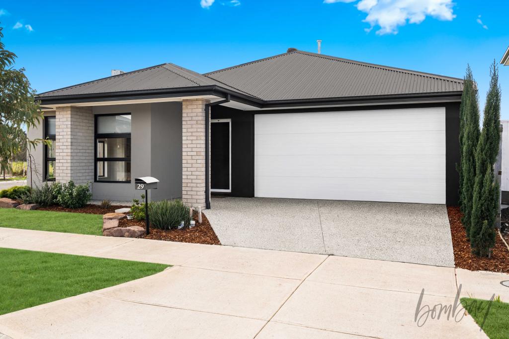 29 ROCHFORD DR, DONNYBROOK, VIC 3064