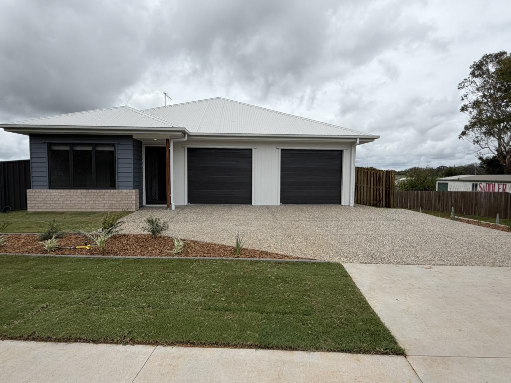 560b West St, Kearneys Spring, QLD 4350