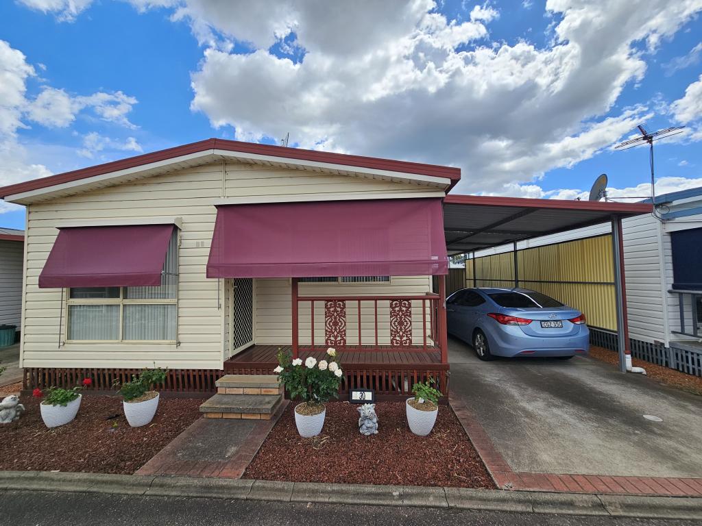 30/17 Hall St, Aberdeen, NSW 2336