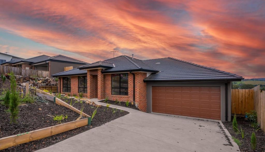 5 Gold St, Pakenham, VIC 3810