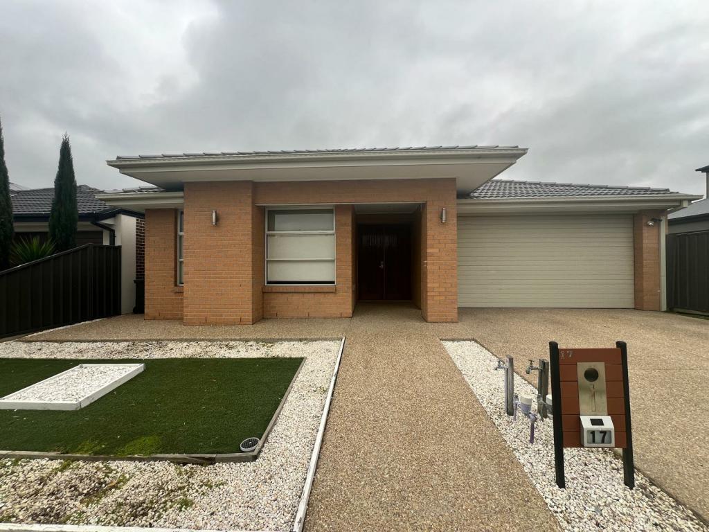 17 ARNAUD LOOP, WOLLERT, VIC 3750