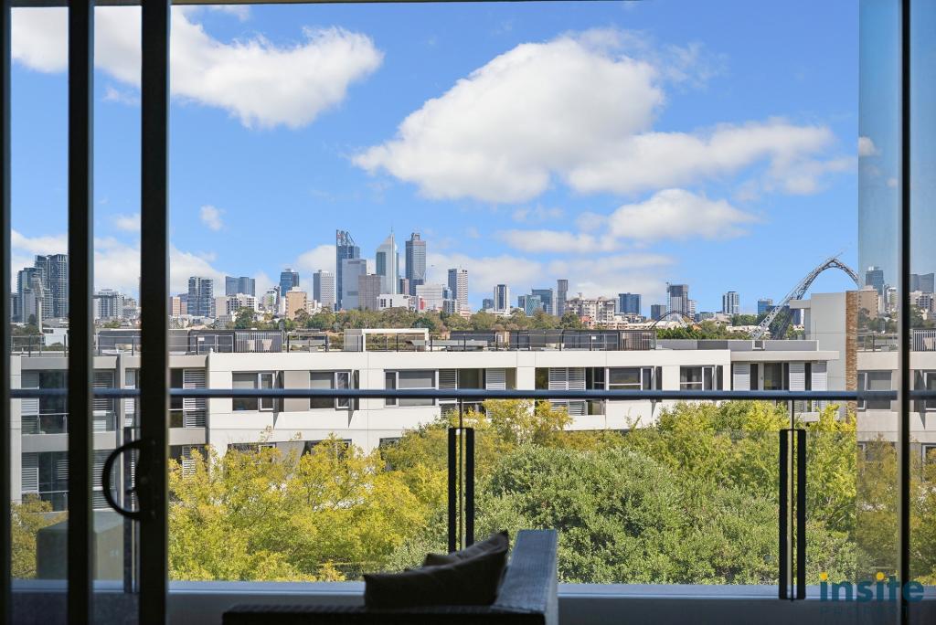 303/2 OLDFIELD ST, BURSWOOD, WA 6100