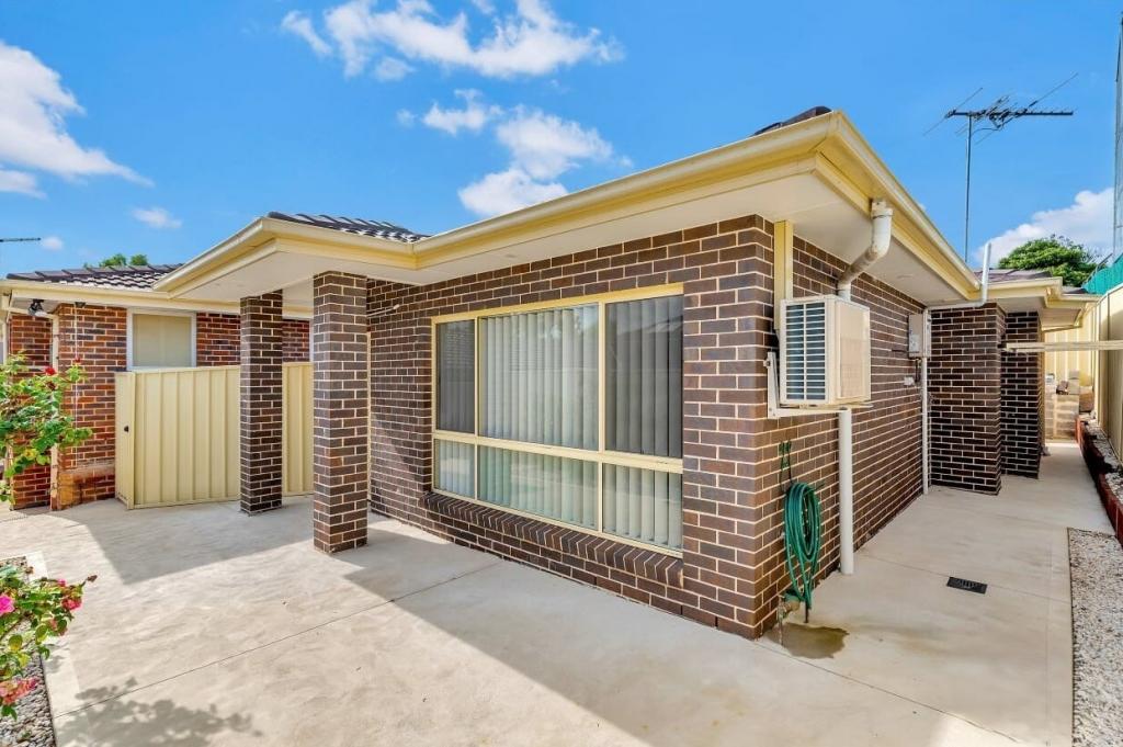 3a Holbrook St, Bossley Park, NSW 2176
