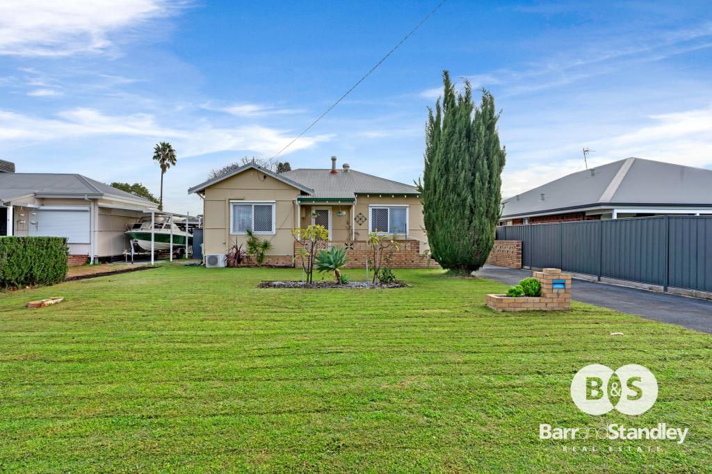 6 Mouarn St, Carey Park, WA 6230
