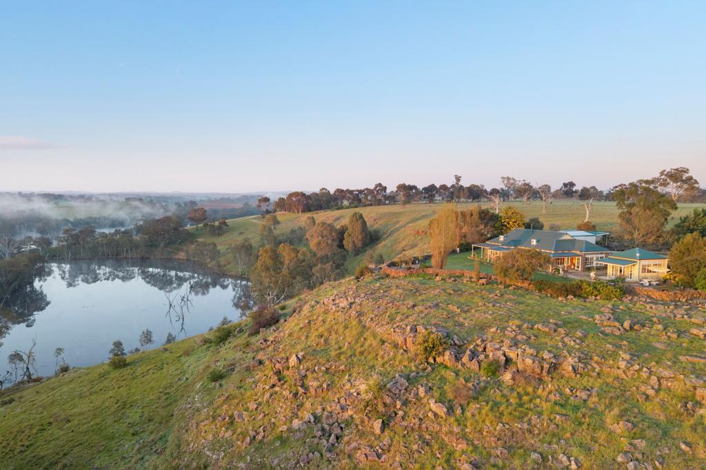 712 North Redesdale Rd, Redesdale, VIC 3444