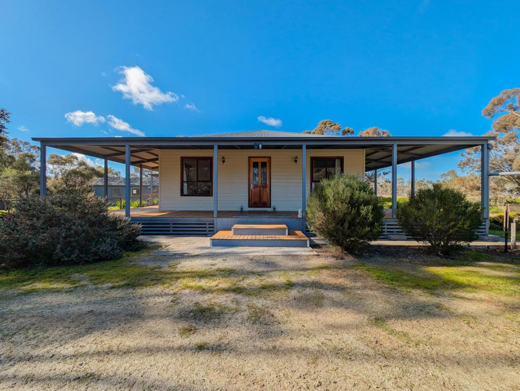 1129 Appin South Rd, Appin South, VIC 3579