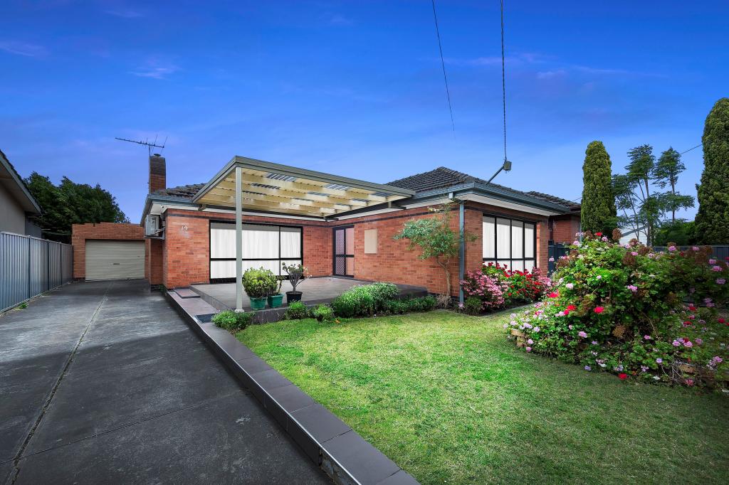 19 Montasell Ave, Deer Park, VIC 3023