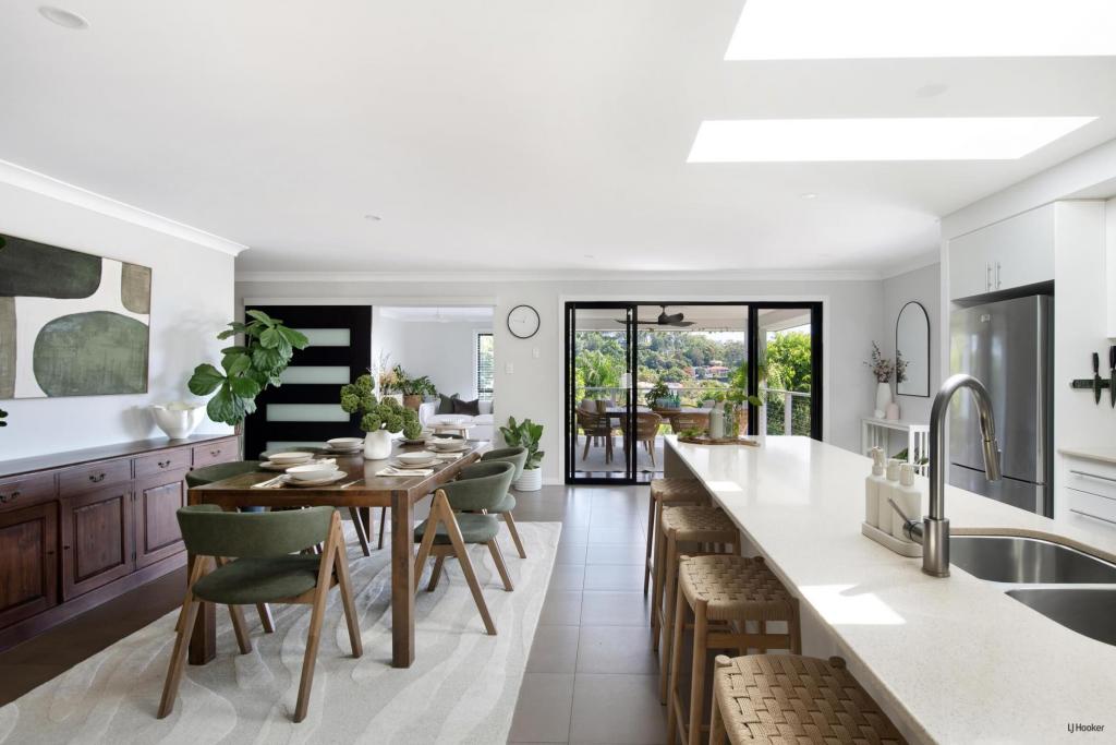 36 Sawtell Dr, Currumbin Waters, QLD 4223