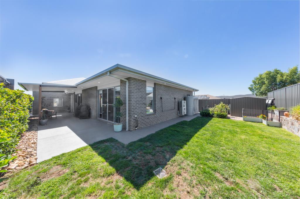 12 Tyrrell St, Googong, NSW 2620