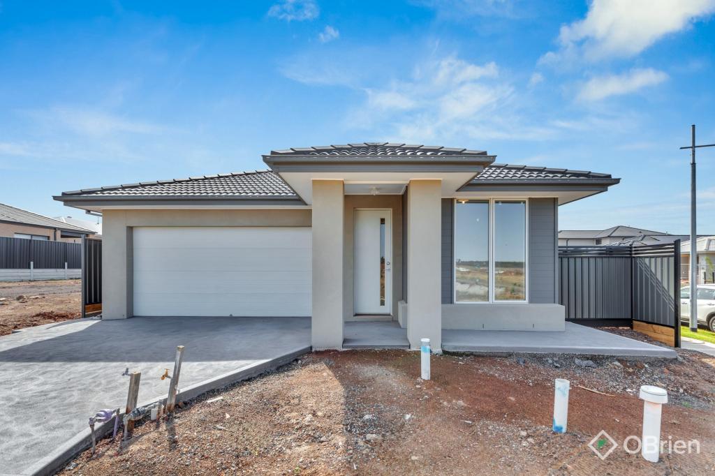 16 Dulcis St, Manor Lakes, VIC 3024