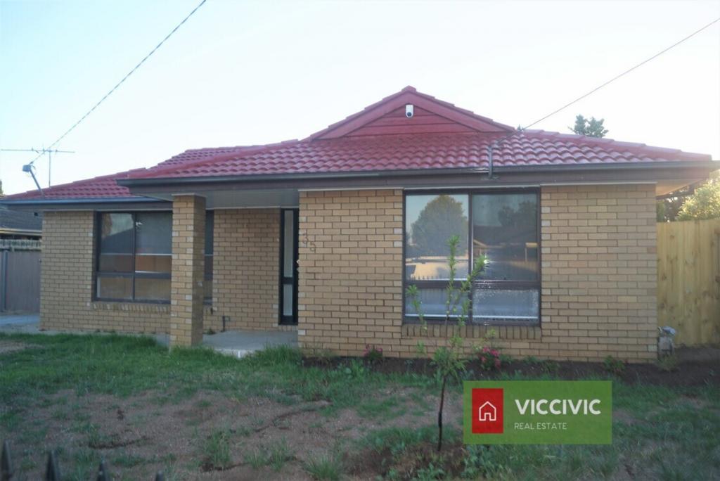 35 Sanderling St, Werribee, VIC 3030