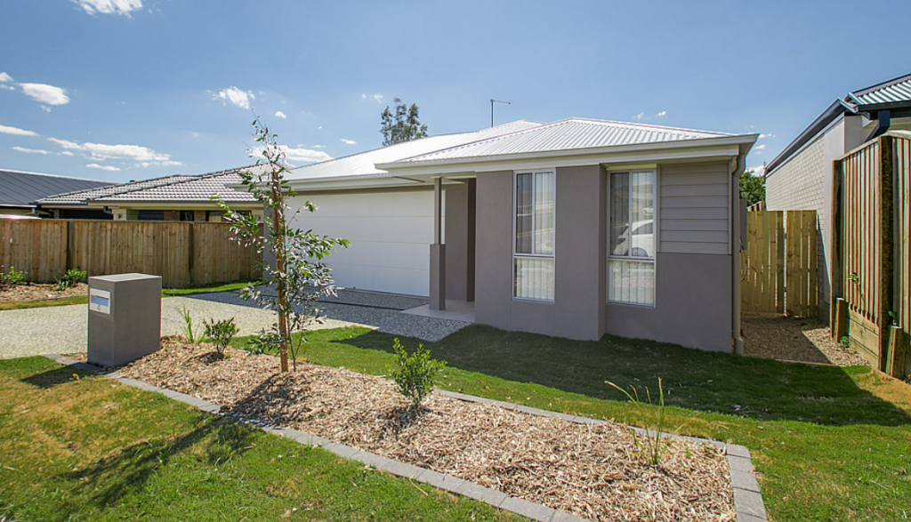 4 Daniell Cl, Ripley, QLD 4306