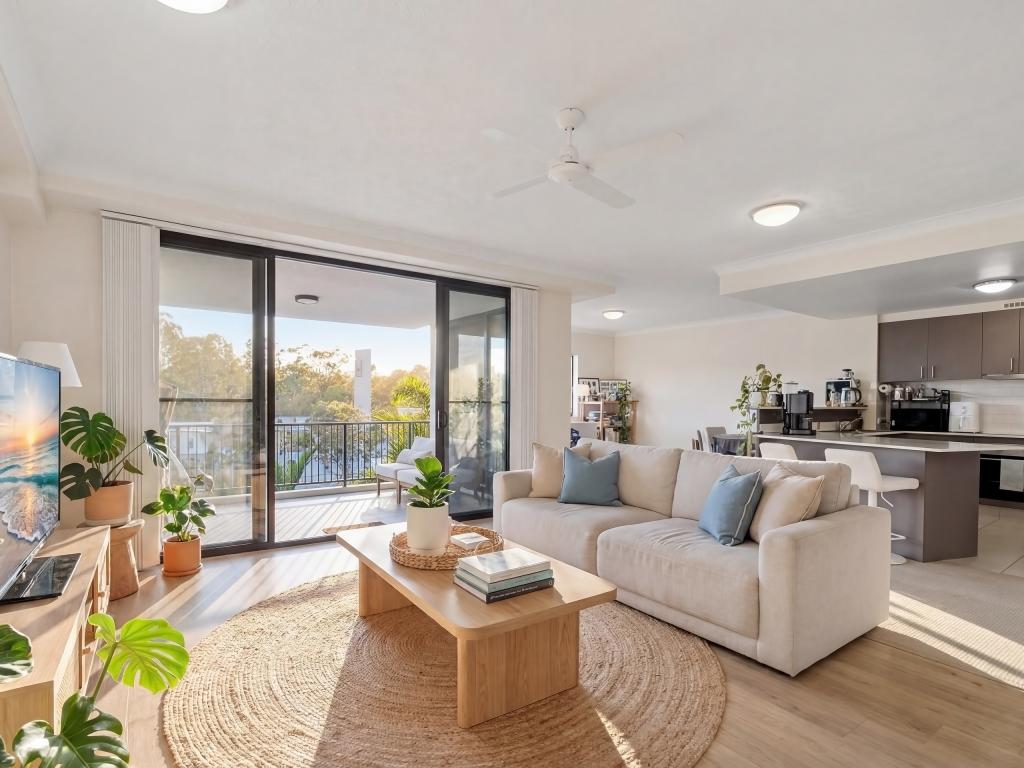 55/2 Acacia Ct, Robina, QLD 4226