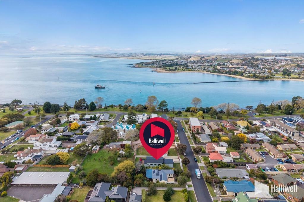 8 James St, Devonport, TAS 7310
