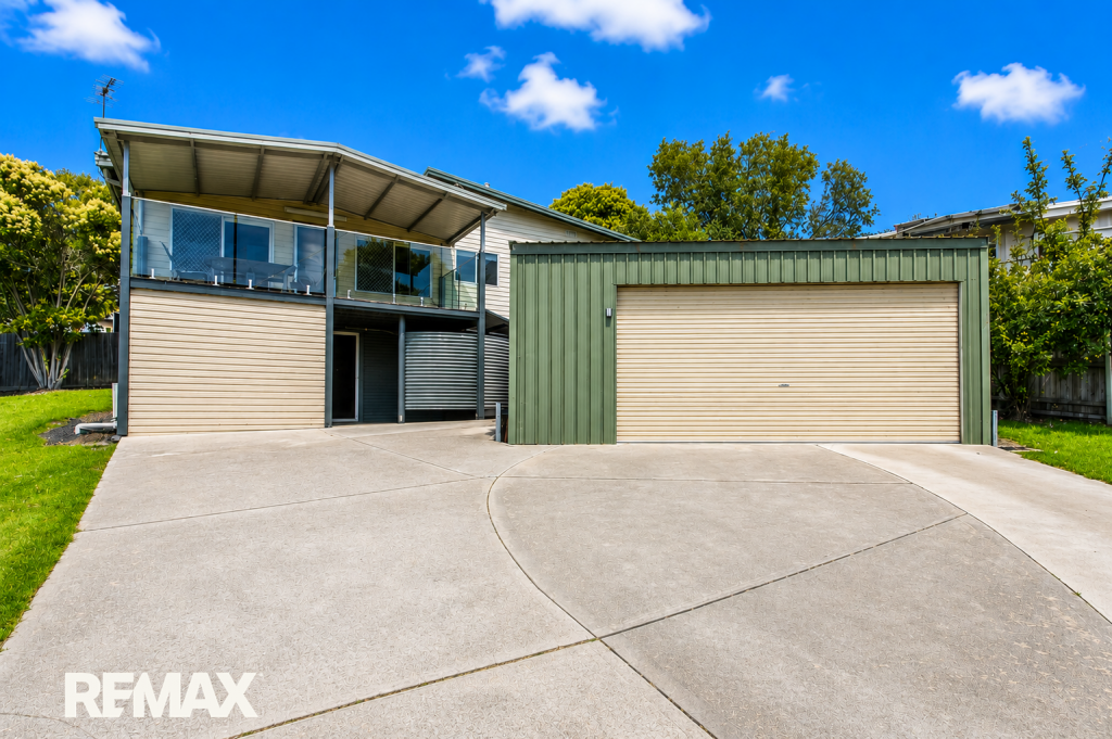 3 Outlook Ave, Lakes Entrance, VIC 3909