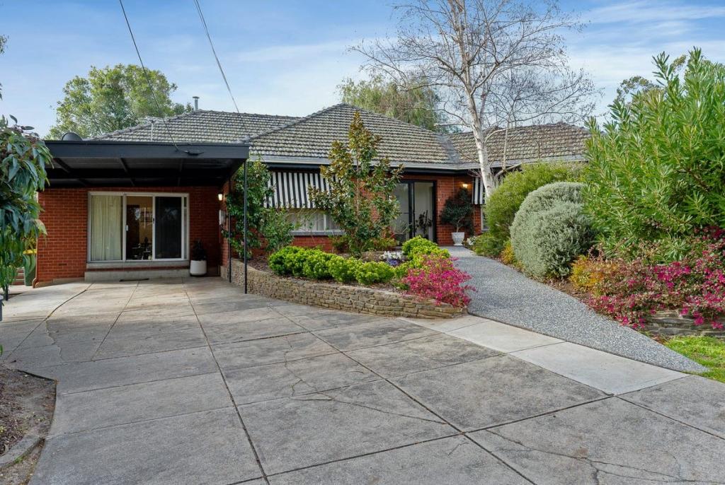 24 Spring Cres, Banksia Park, SA 5091