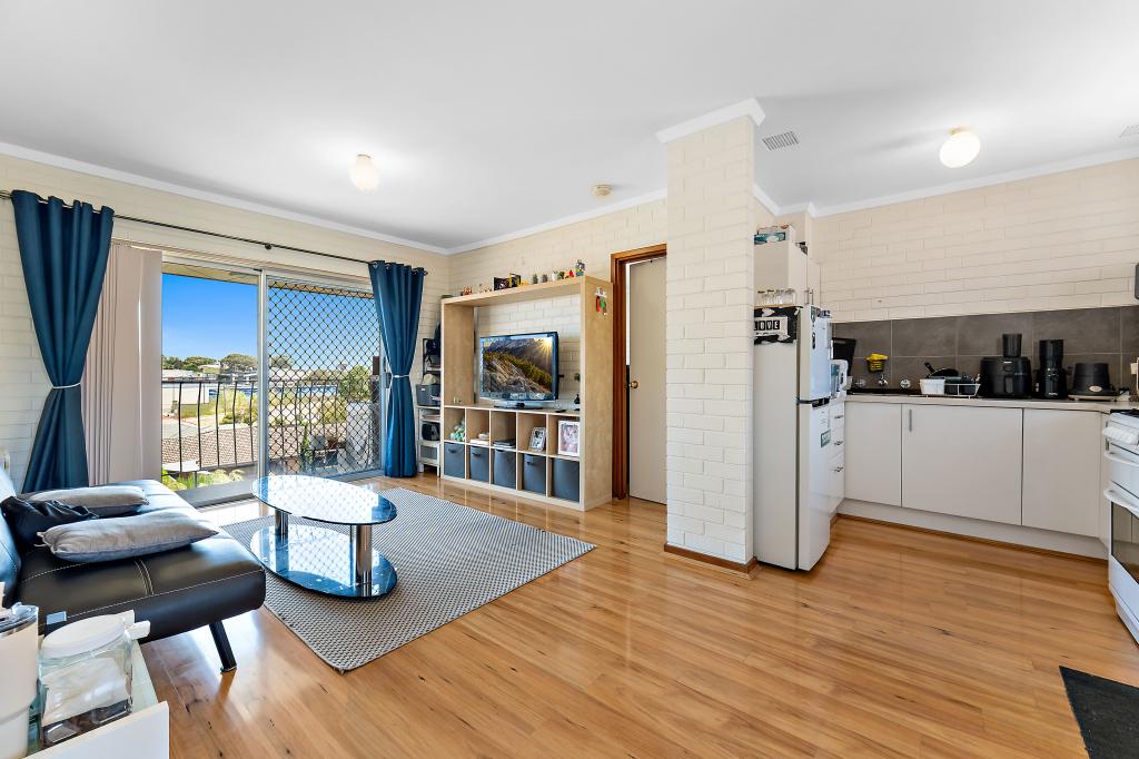 32/15 Glendower Way, Spearwood, WA 6163