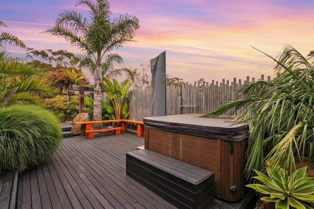 15 Freshwater St, Beaumaris, TAS 7215