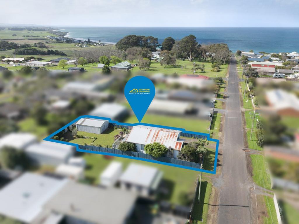 42 DANIEL ST, PORTLAND, VIC 3305
