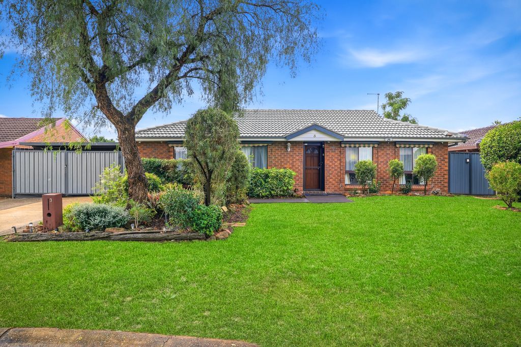 3 Moonbeam Cl, St Clair, NSW 2759