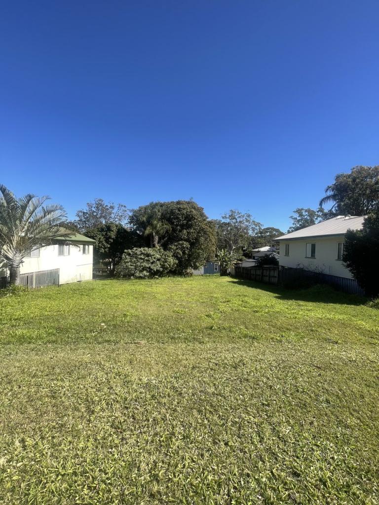 11 MICHAEL ST, MACLEAY ISLAND, QLD 4184