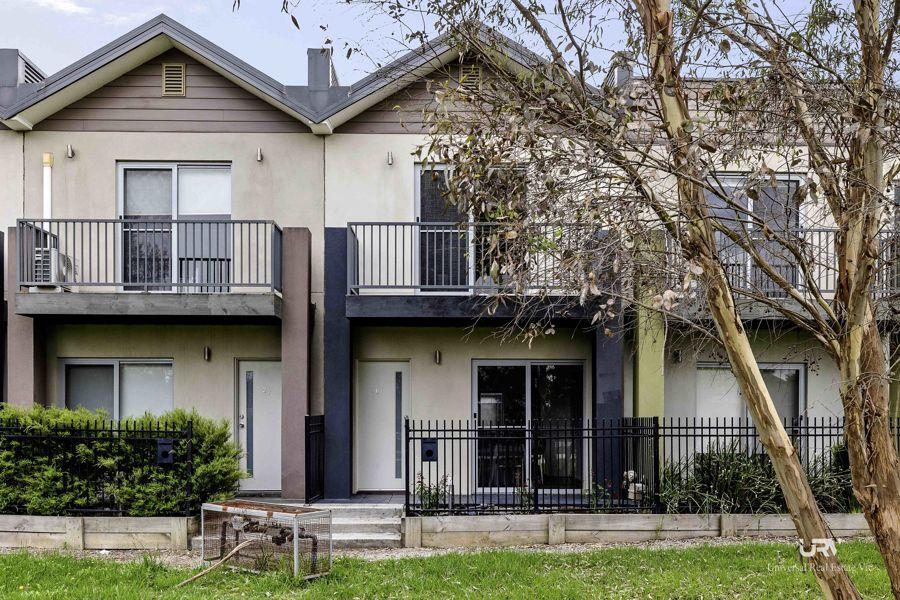 28/60 Cradle Mountain Dr, Craigieburn, VIC 3064