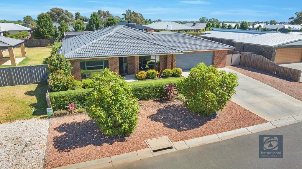 11 Lakeview Dr, Moama, NSW 2731